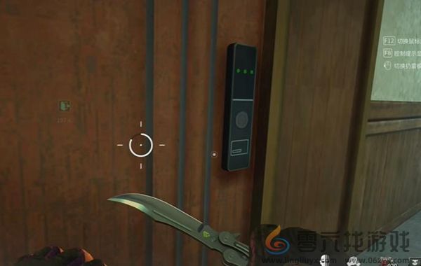 萤火突击紫罗兰病院钥匙带哪个(图1)